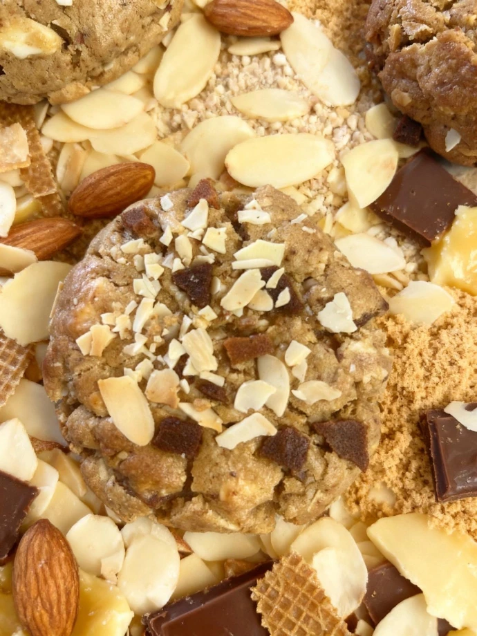 Almond Cookie